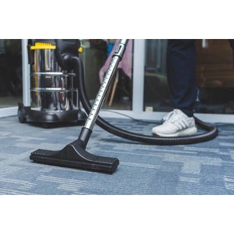 /carpet-cleans_357585.jpg