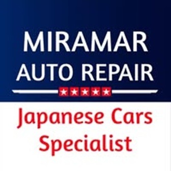 /oil-change-service_371494.jpg