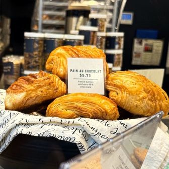 /pain-au-chocolate_337528.jpg